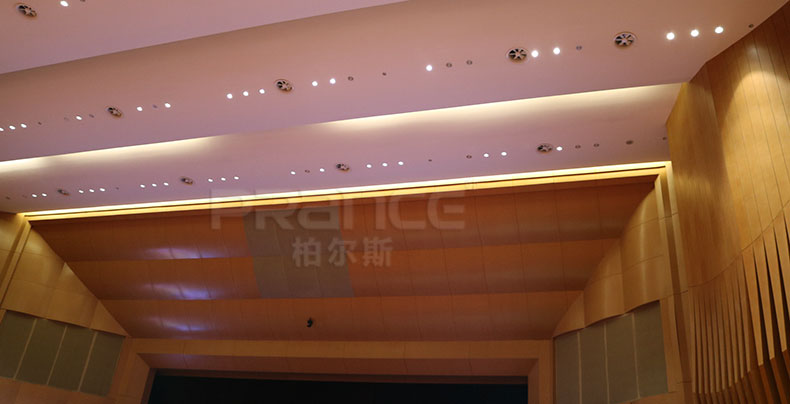 演讲厅木纹铝单板