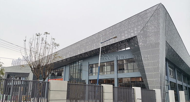 柏尔思定制铝单板